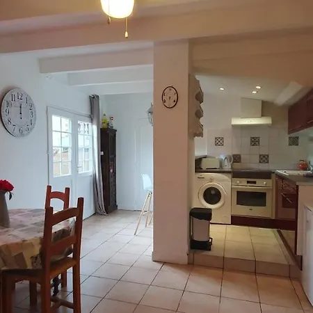 Apartment Un Petit Coin De France : A Cote De La Cite Medievale Carcassonne